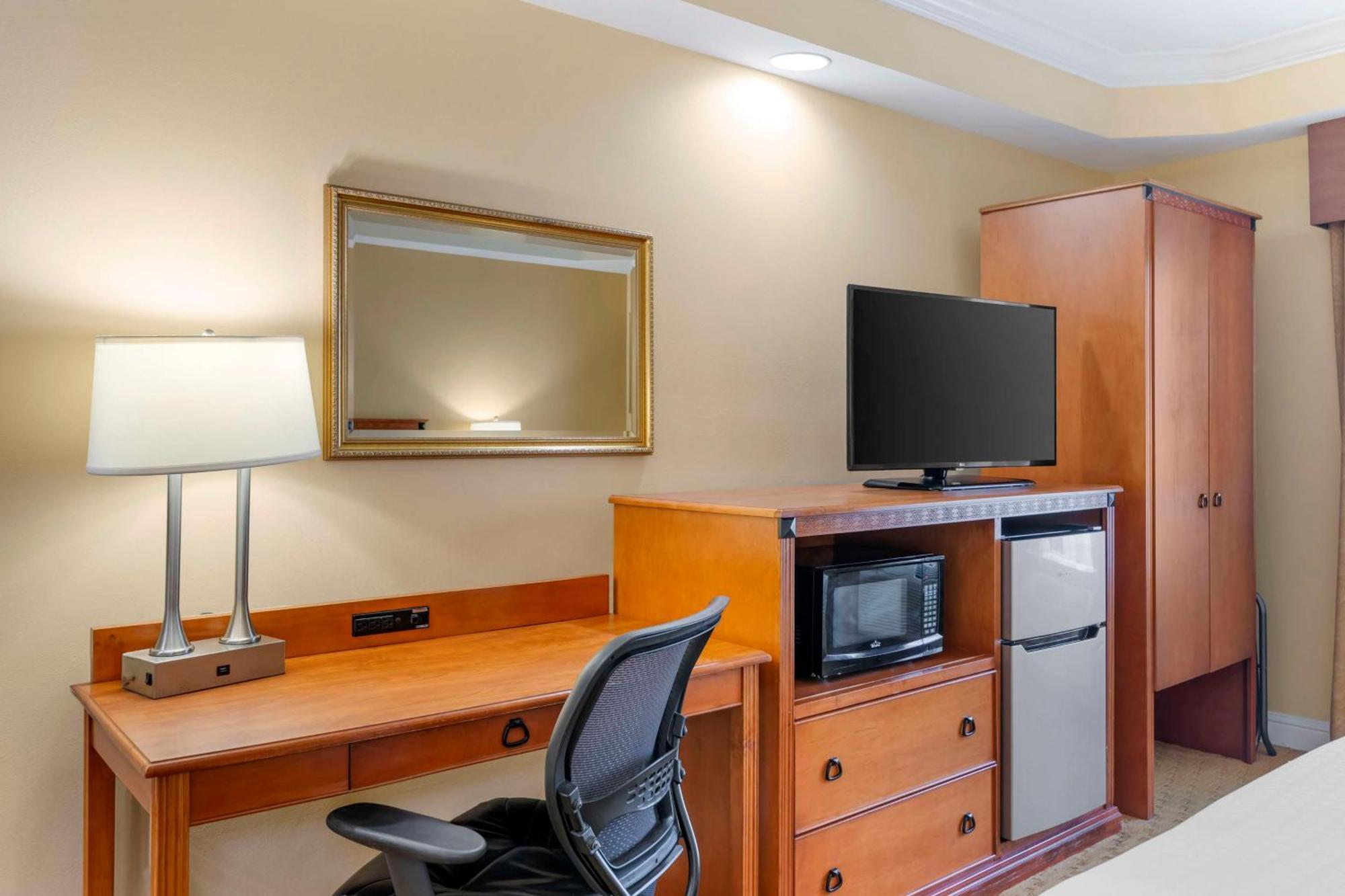 Best Western Plus Кингсленд Экстерьер фото