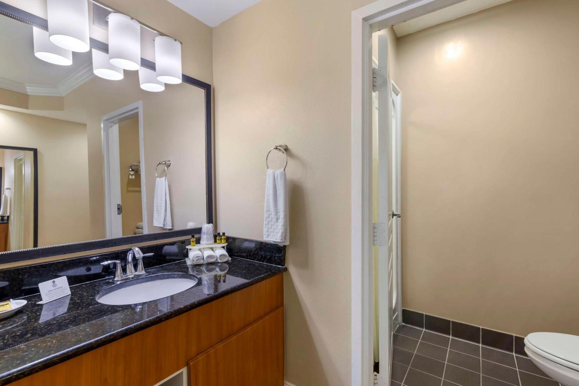 Best Western Plus Кингсленд Экстерьер фото