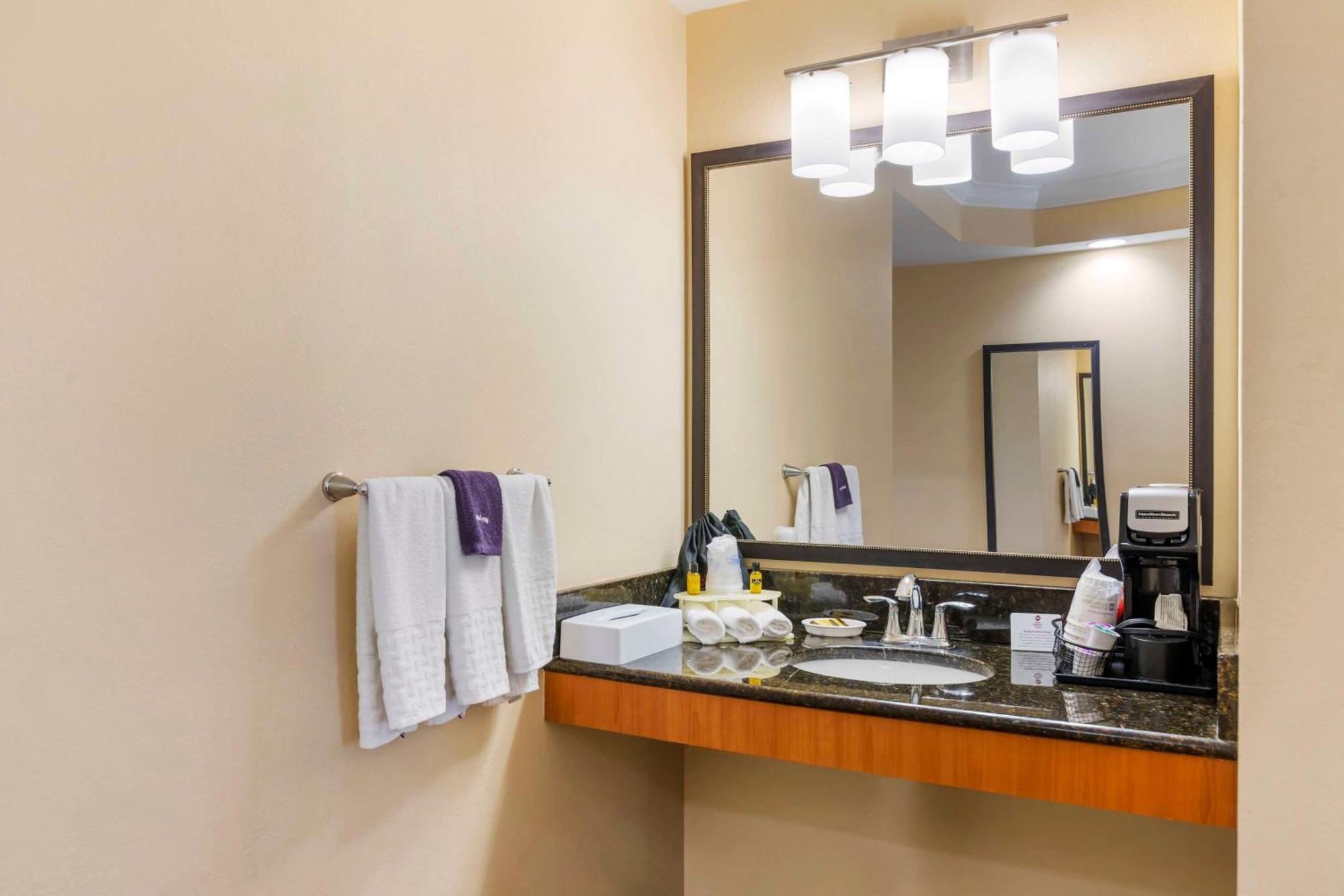 Best Western Plus Кингсленд Экстерьер фото